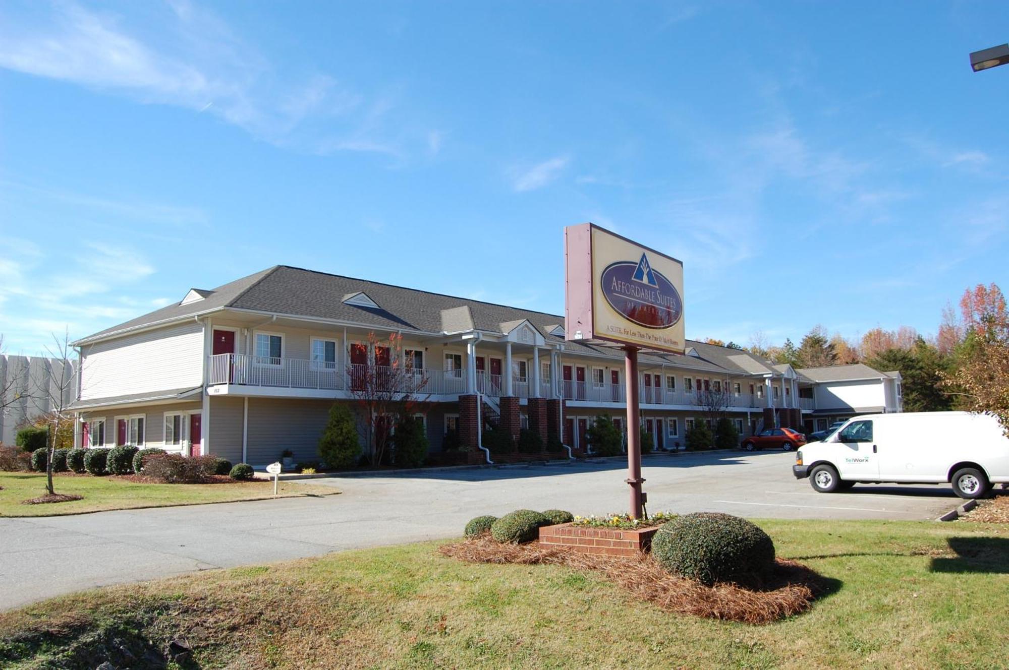 Affordable Suites Lexington Exterior foto